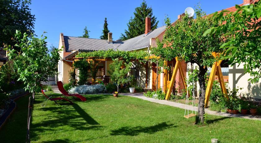 Апартаменты Nohab Apartman