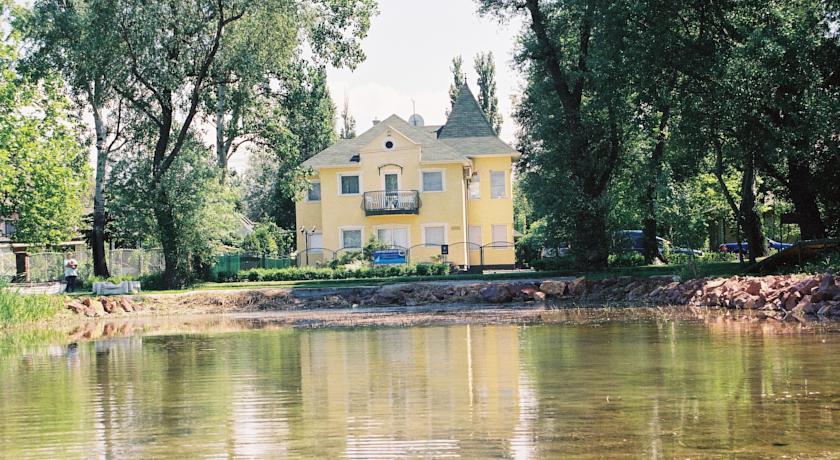 Апартаменты La Villa Apartman