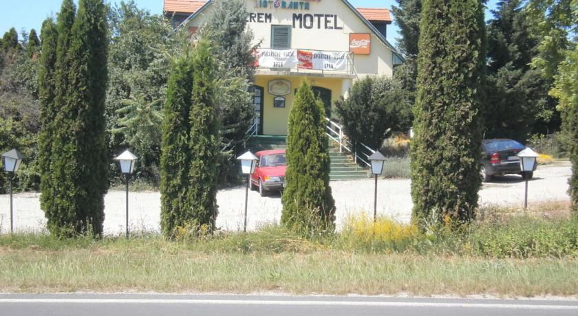 Отель Paradiso Motel és Étterem