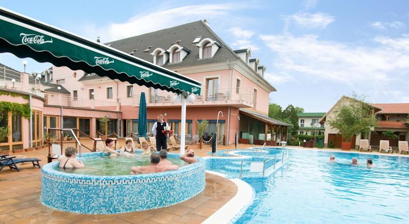 Отель Thermál Hotel Szivek