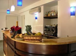 Отель Hotel Gauro