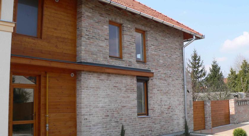 Almafa Apartman