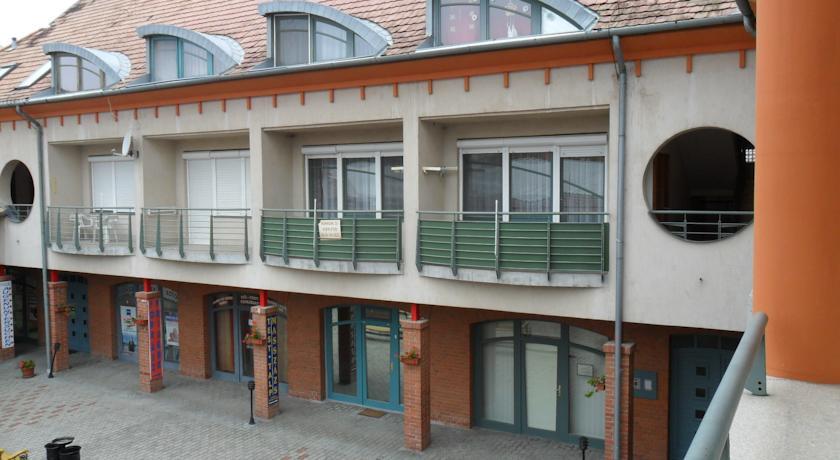 Kossuth Apartmanok