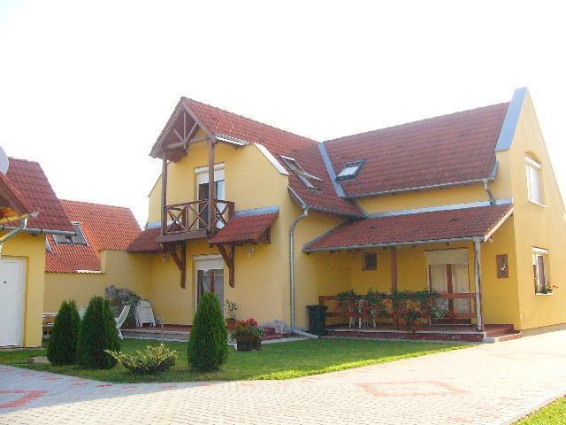 Апартаменты Anna villa