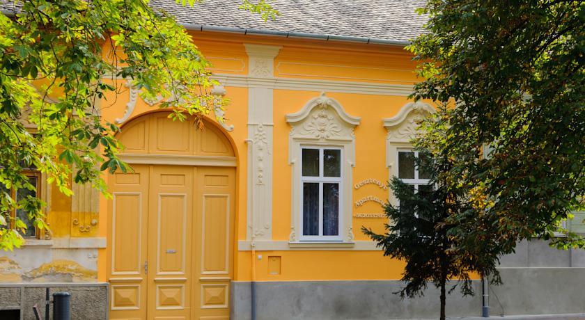 Апартаменты Gesztenye Apartman