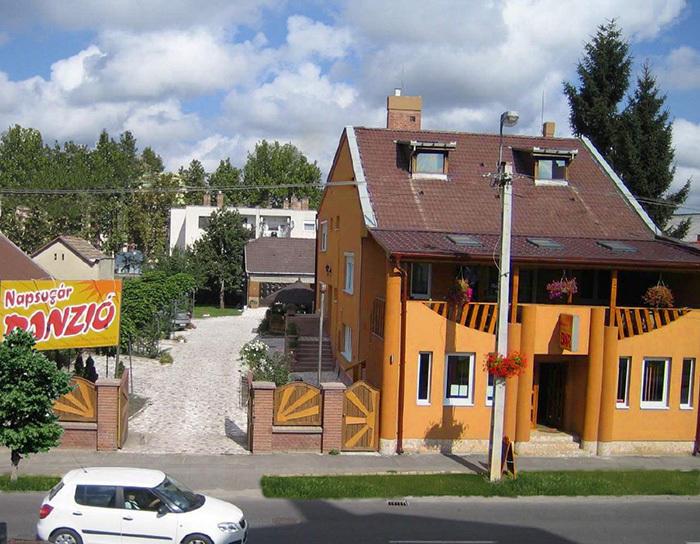 Мини-отель Napsugár Panzió és Kávézó