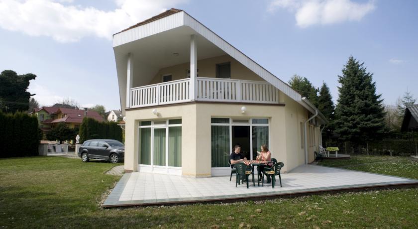 Marianna Apartmanház