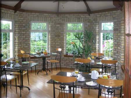 Мини-отель Ashfield House B&B