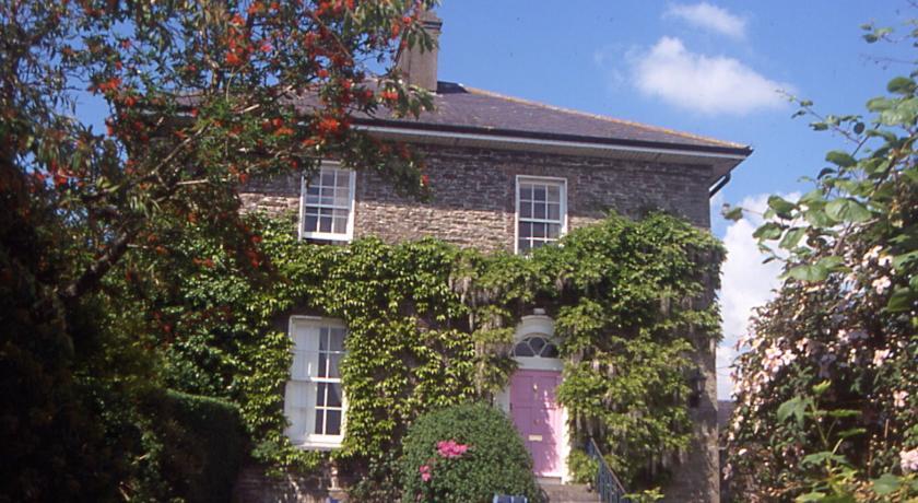 Отель Glebe Country House
