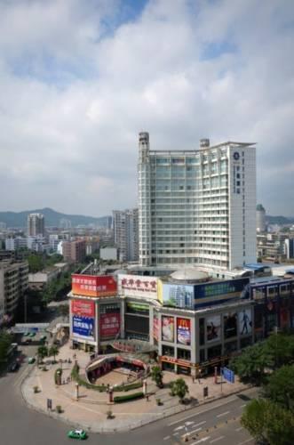 Отель Universal House Hotel