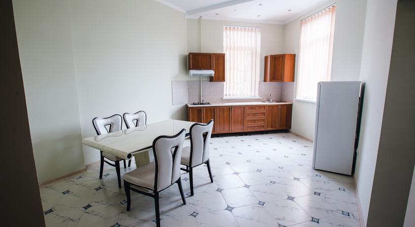Апартаменты Chernivtsi Apartments