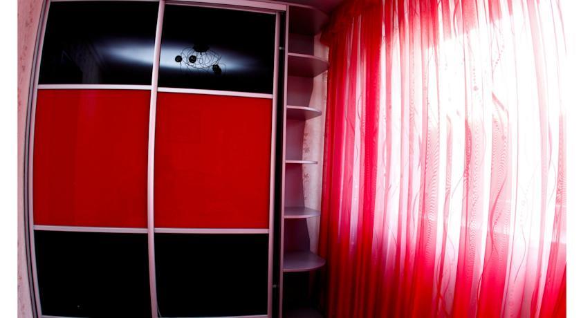 Апартаменты Apartments on Stepan Bandera Street