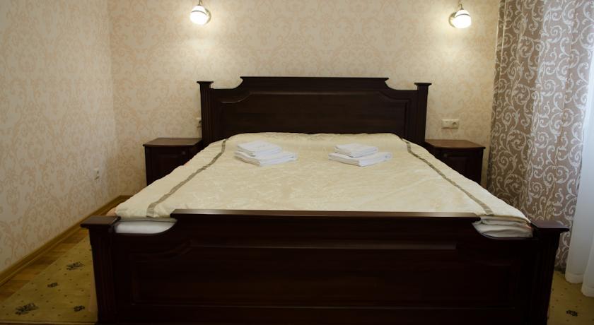 Гостиница Naftusya Hotel