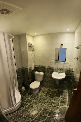 Sea Wolf Hotel