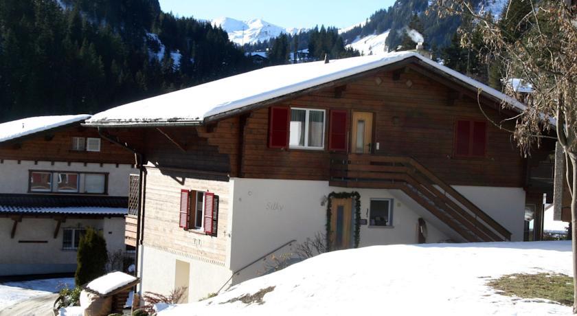 Chalet Silky