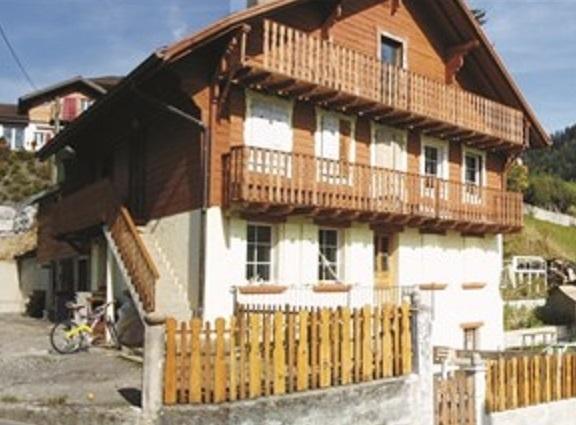 Апартаменты Appartement à Broc