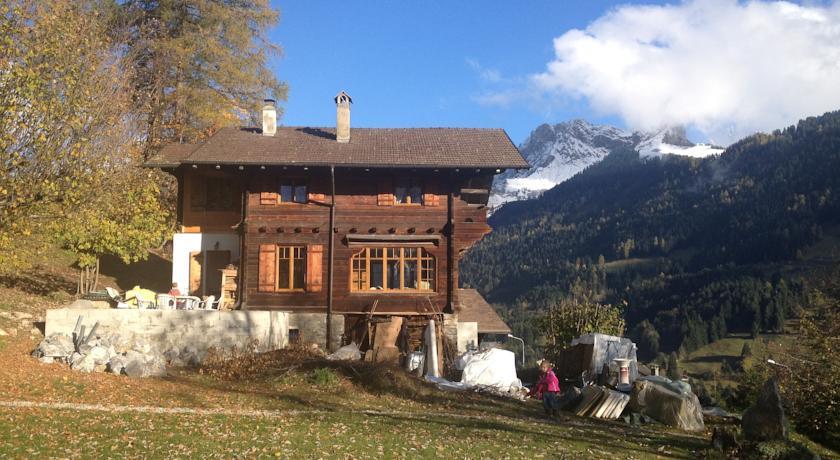 Отель Chalet Valerie