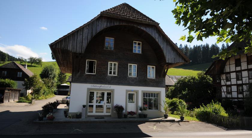 Мини-отель Schlaraffenland B&B