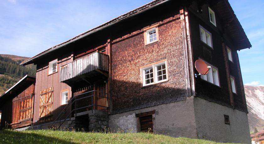 Апартаменты Casa Gion Giusep