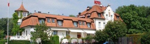 Отель Hotel Trompeterschlössle