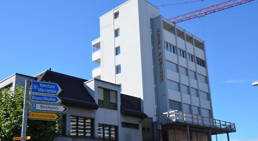 Отель Hotel Freihof