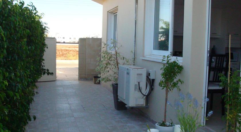 Apollon Apartment