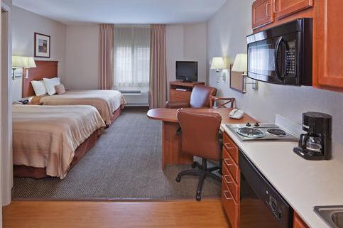 Отель Candlewood Suites Owasso