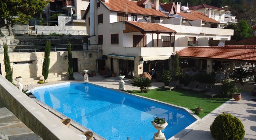 Апартаменты P.S.N. Platres Flats