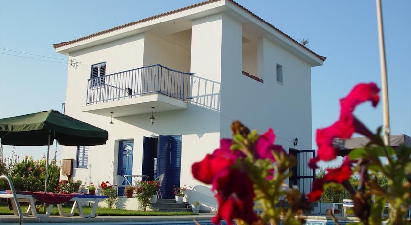 Orchard Beach Villas