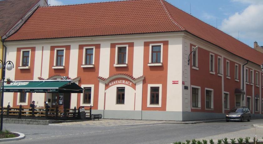 Отель Hotel a restaurace Panská