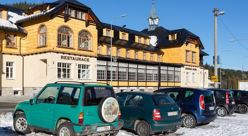 Отель Hotel Bauer