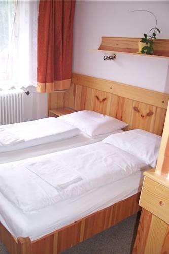 Отель Hotel U Studánky