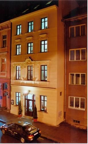Отель Hotel Iberia