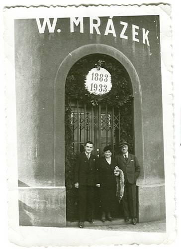 Отель Hotel Mrázek