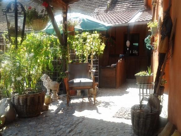Апартаменты Dum Zichovec B&B