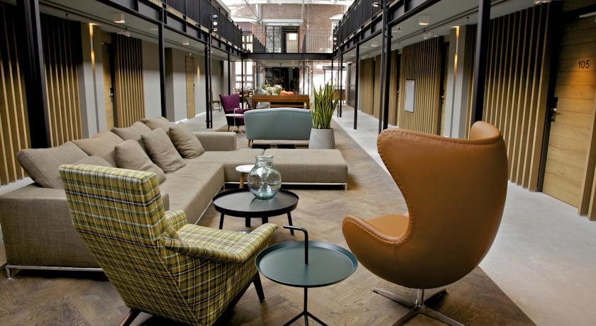 Hotel De Hallen