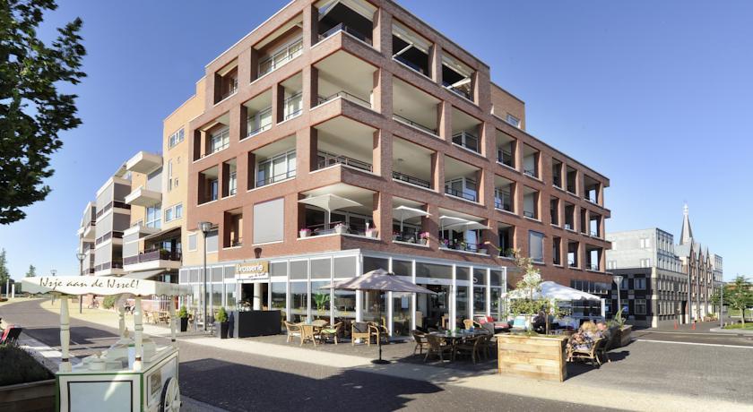 Отель Hotel Doesburg
