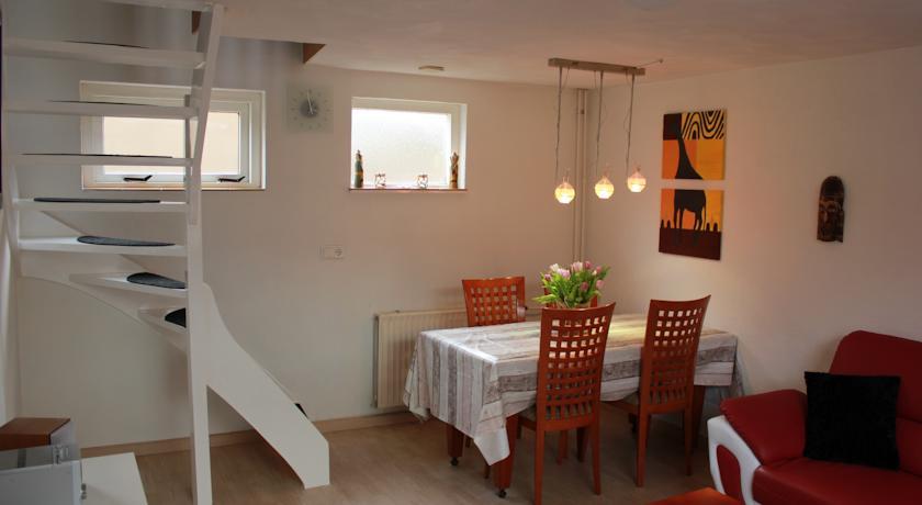 Апартаменты Kerstin's Zomerhuis
