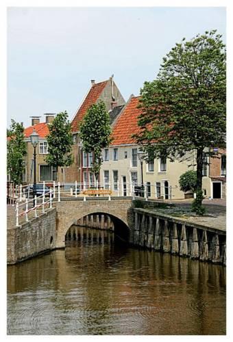 Мини-отель B&B De Rode Kers