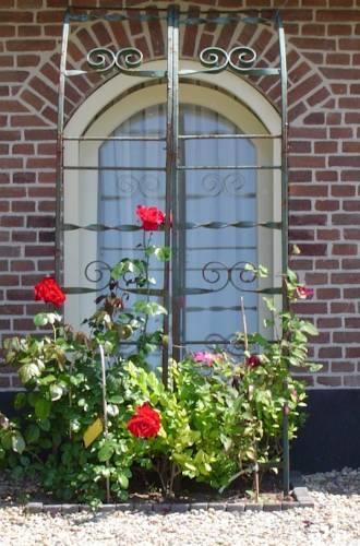 Мини-отель Bed and Breakfast Klein Groenbergen