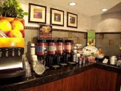Отель Hampton Inn Detroit/Auburn Hills