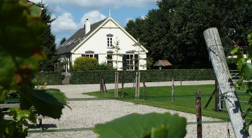 Мини-отель B&B Hofstede De Groote Laar