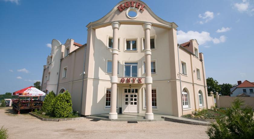 Отель Hotel Onyx