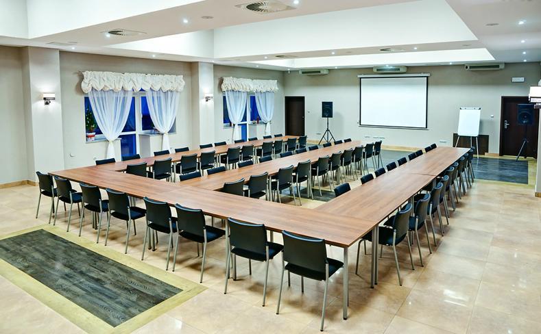 Отель Hotel Jedlinka