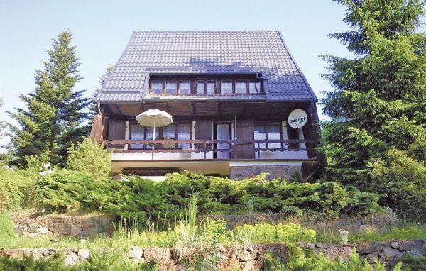 Апартаменты Holiday home Kamienica Szlachecka Zuromino