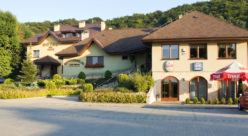 Отель Hotel Kochanów