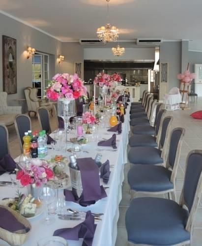 Отель Hotel Riviera Airport Modlin
