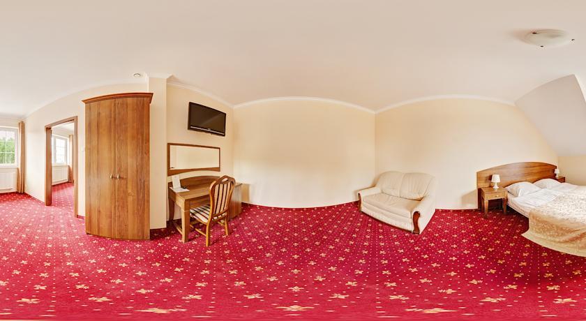 Отель Hotel Leśna Promenada