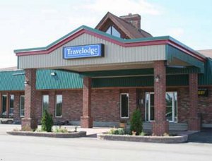 Отель Travelodge Marathon