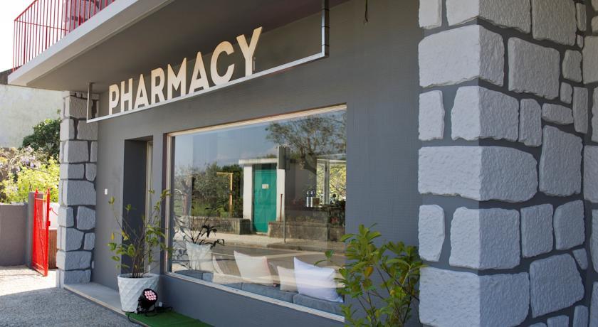 Хостел Pharmacy Hostel